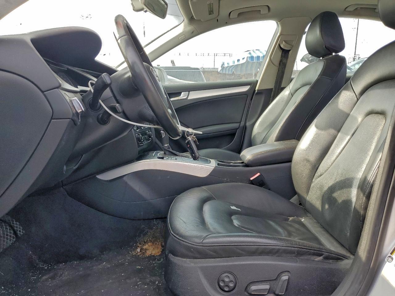 Audi A4 Premium Plus Image 10