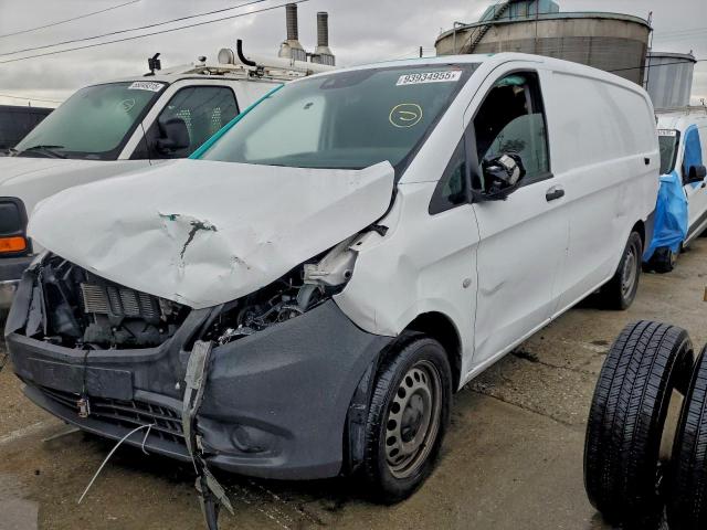  Salvage Mercedes-Benz Metris
