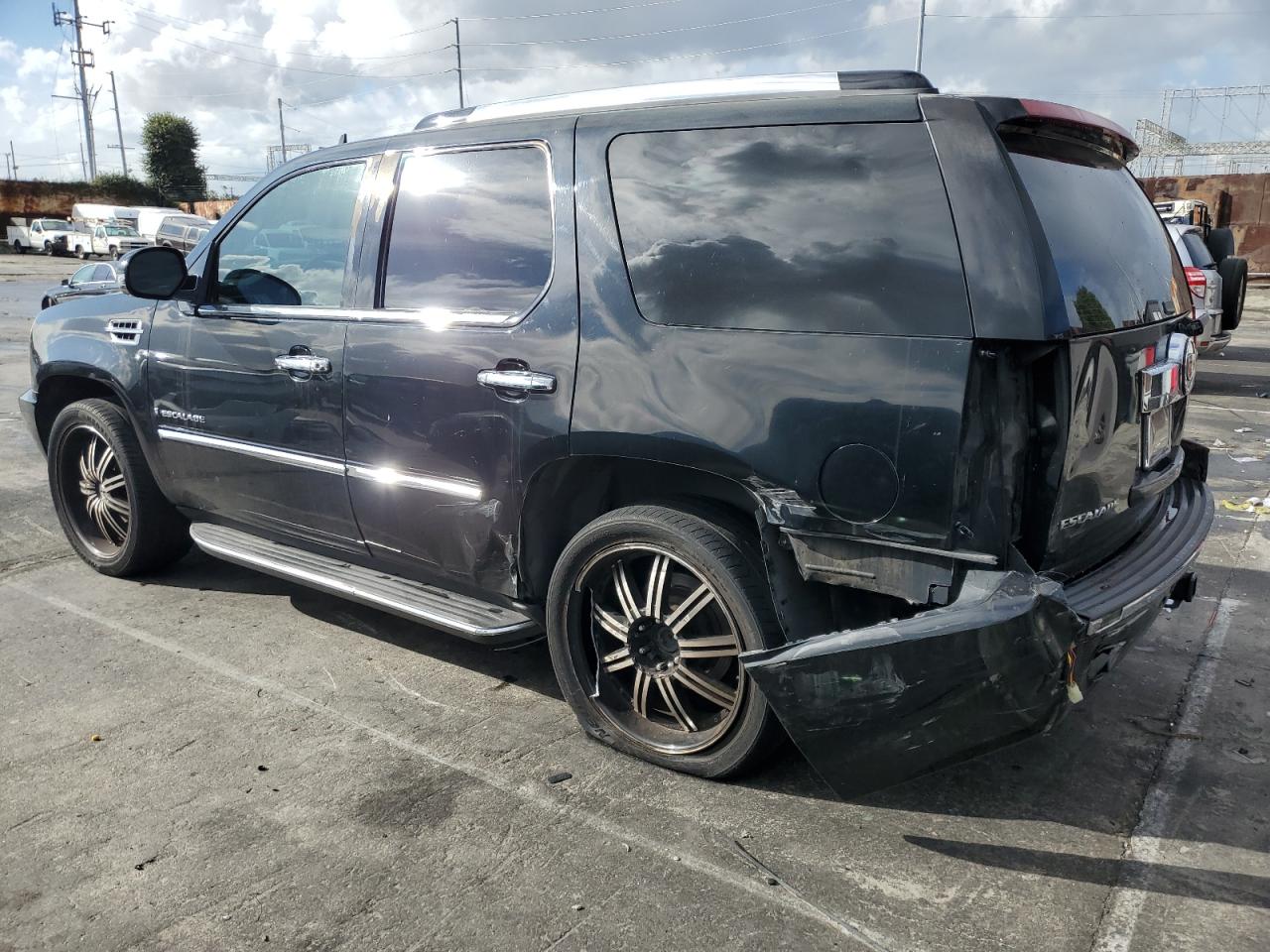 Cadillac Escalade Luxury Image 9