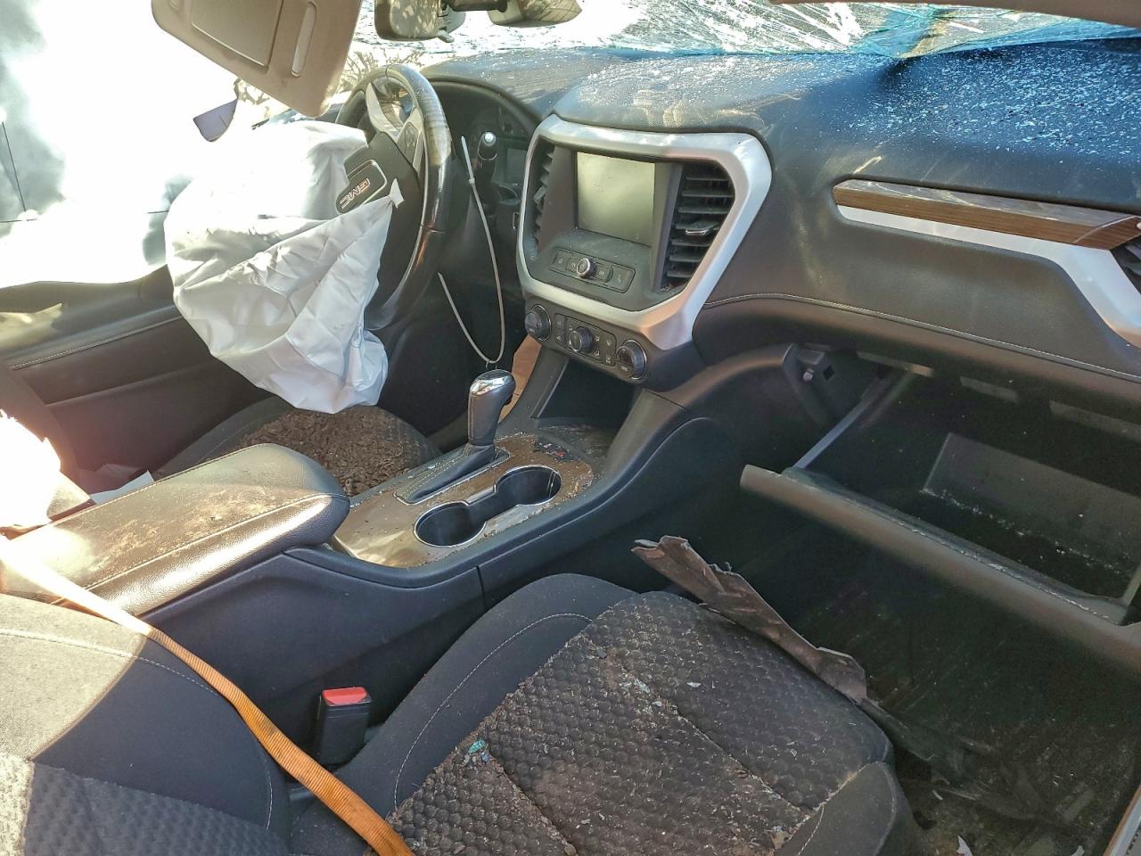 GMC Acadia Sle Image 3