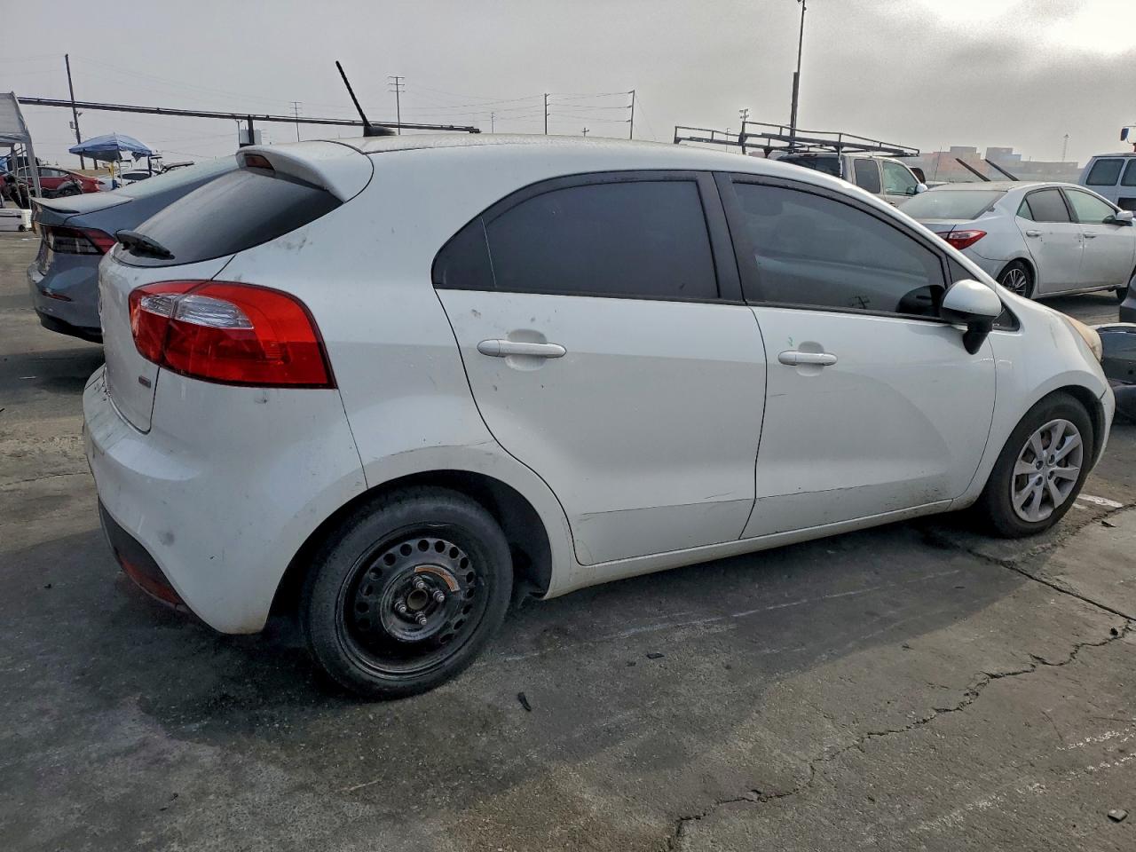 Kia Rio Lx Image 2