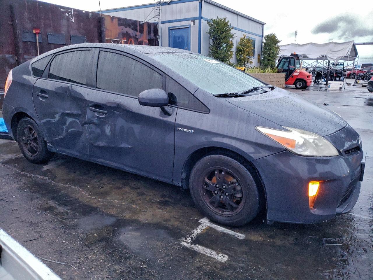 Toyota Prius Image 2