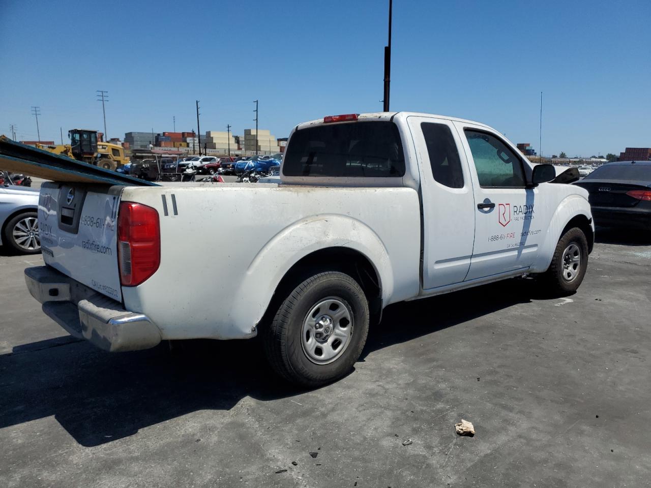 Nissan Frontier S Image 3
