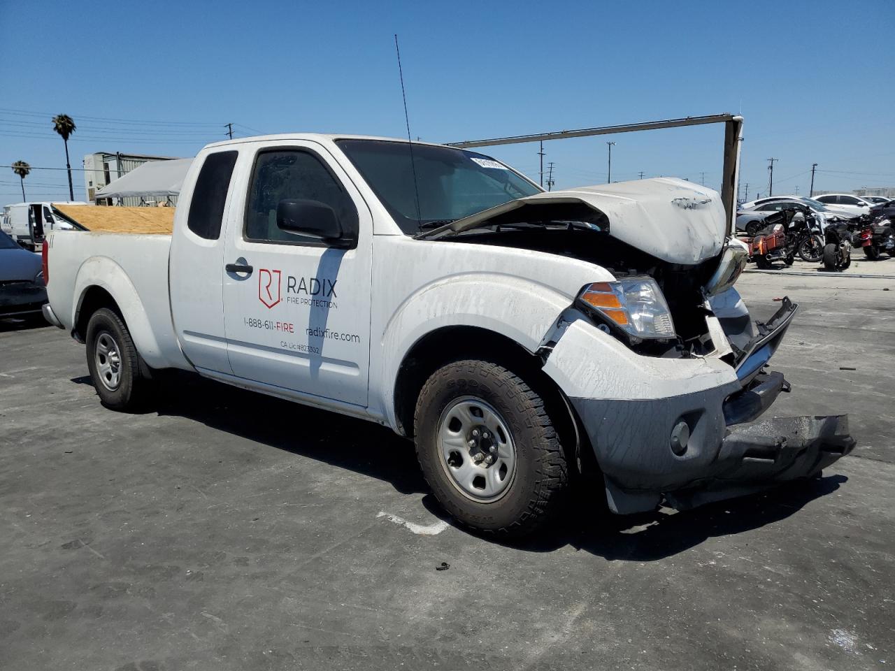Nissan Frontier S Image 9