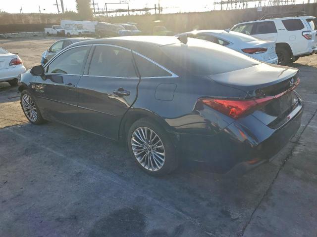 Toyota Avalon Limited Image 6