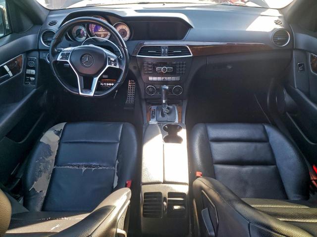 Mercedes-Benz C-Class 250 Image 6