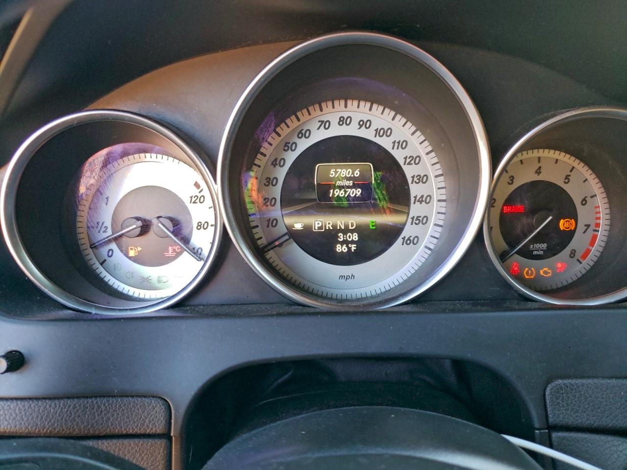 Mercedes-Benz C-Class 250 Image 9