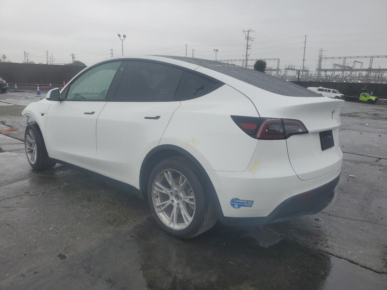 Tesla Model Y Image 11