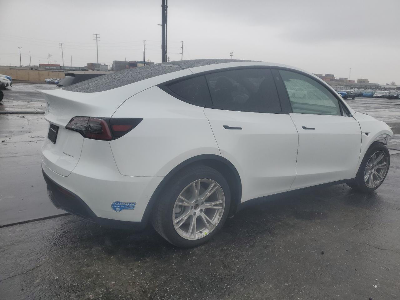 Tesla Model Y Image 2