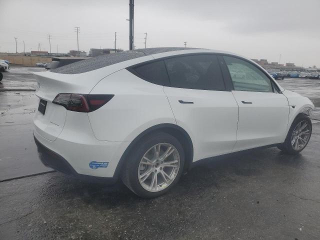 Tesla Model Y Image 2