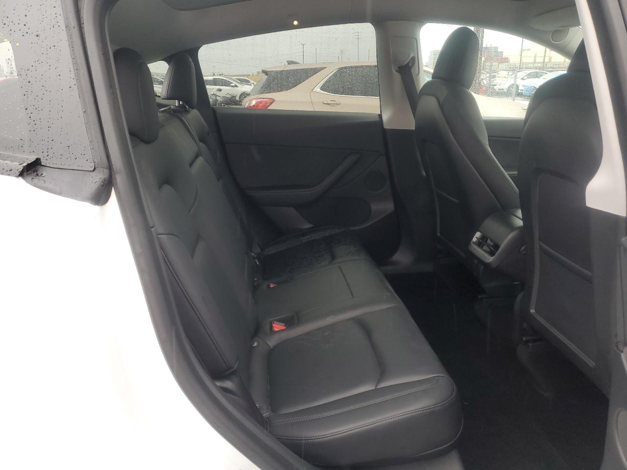 Tesla Model Y Image 7