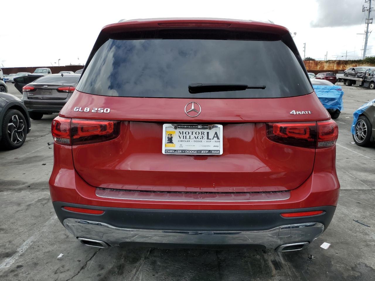 Mercedes-Benz GLB 250 4matic Image 5