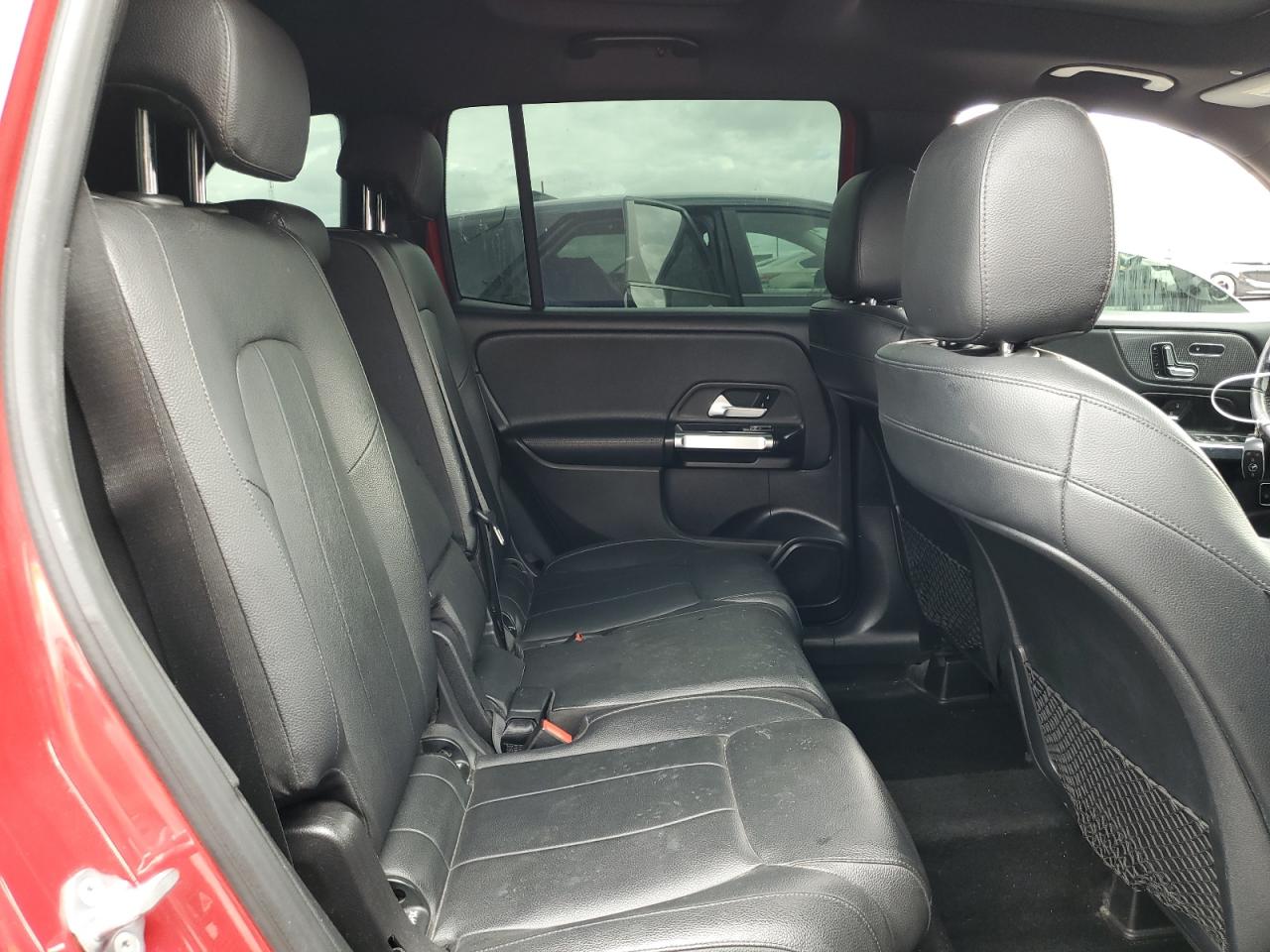 Mercedes-Benz GLB 250 4matic Image 9