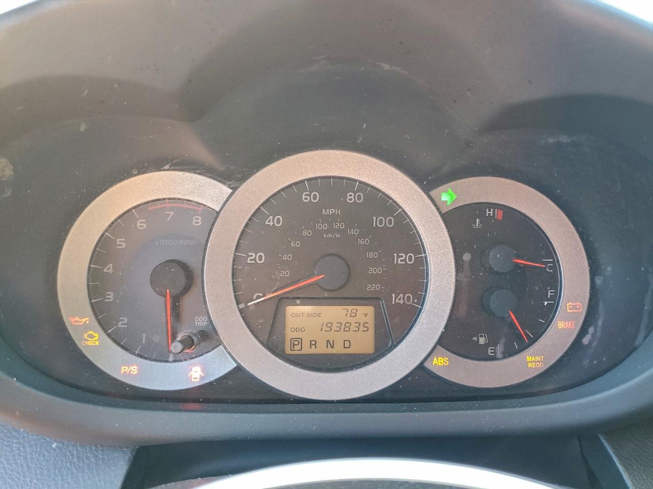 Toyota RAV4 Sport Image 3