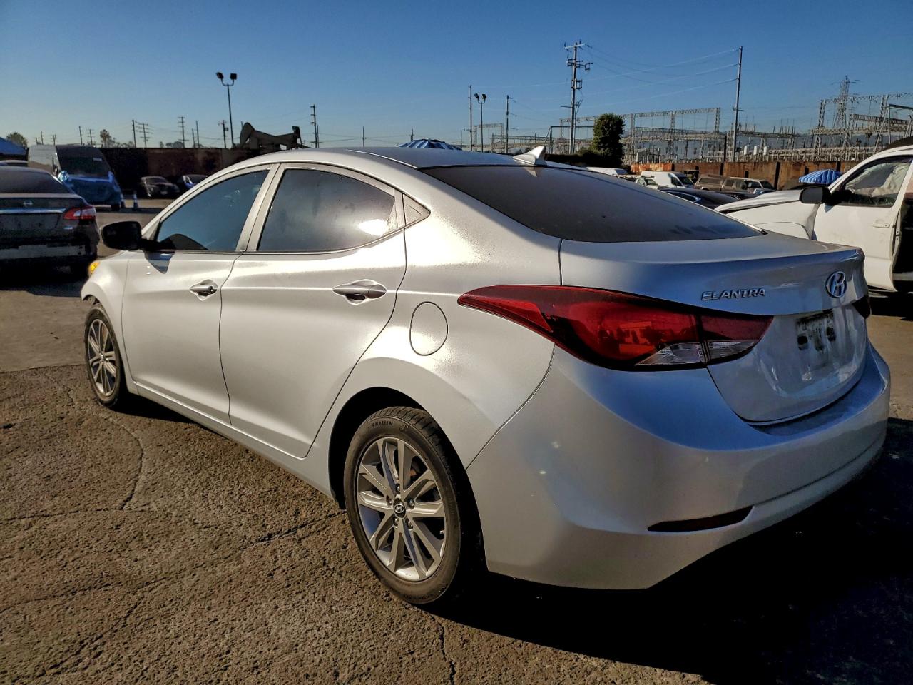 Hyundai ELANTRA Se Image 8