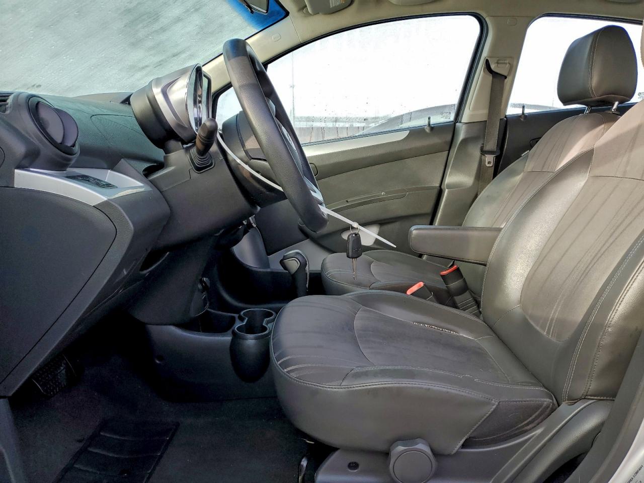 Chevrolet Spark Ls Image 10