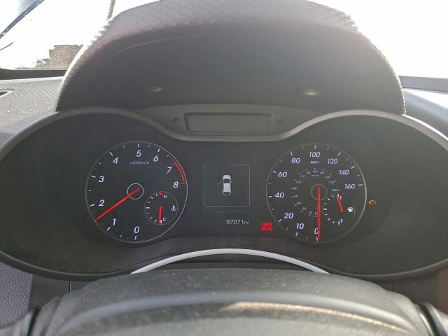 Hyundai VELOSTER Turbo Image 6