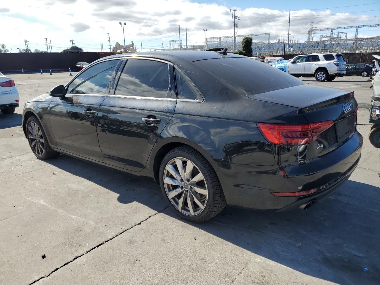 Audi A4 Ultra Premium Image 8