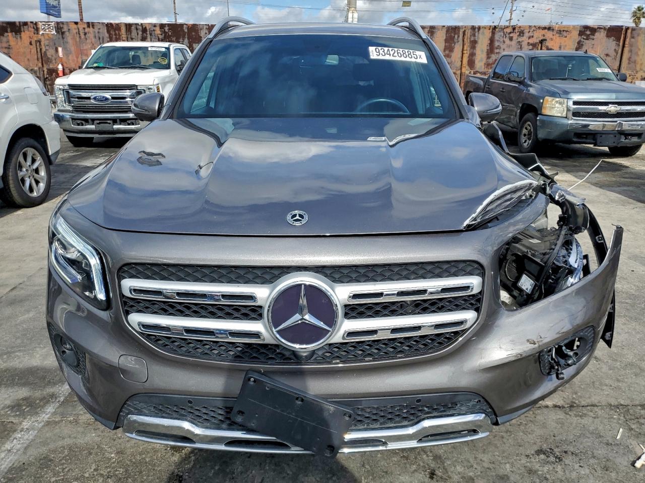 Mercedes-Benz GLB 250 4matic Image 11