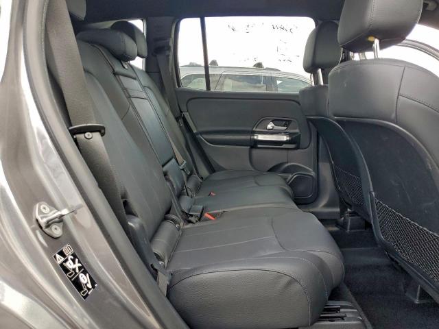 Mercedes-Benz GLB 250 4matic Image 6