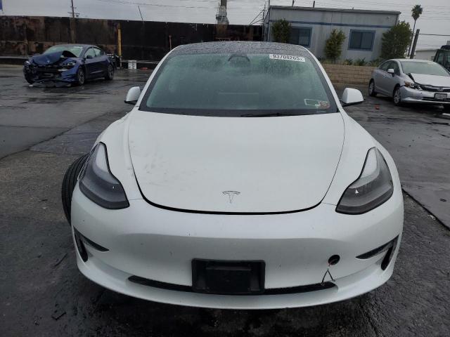 Tesla Model 3 Image 8