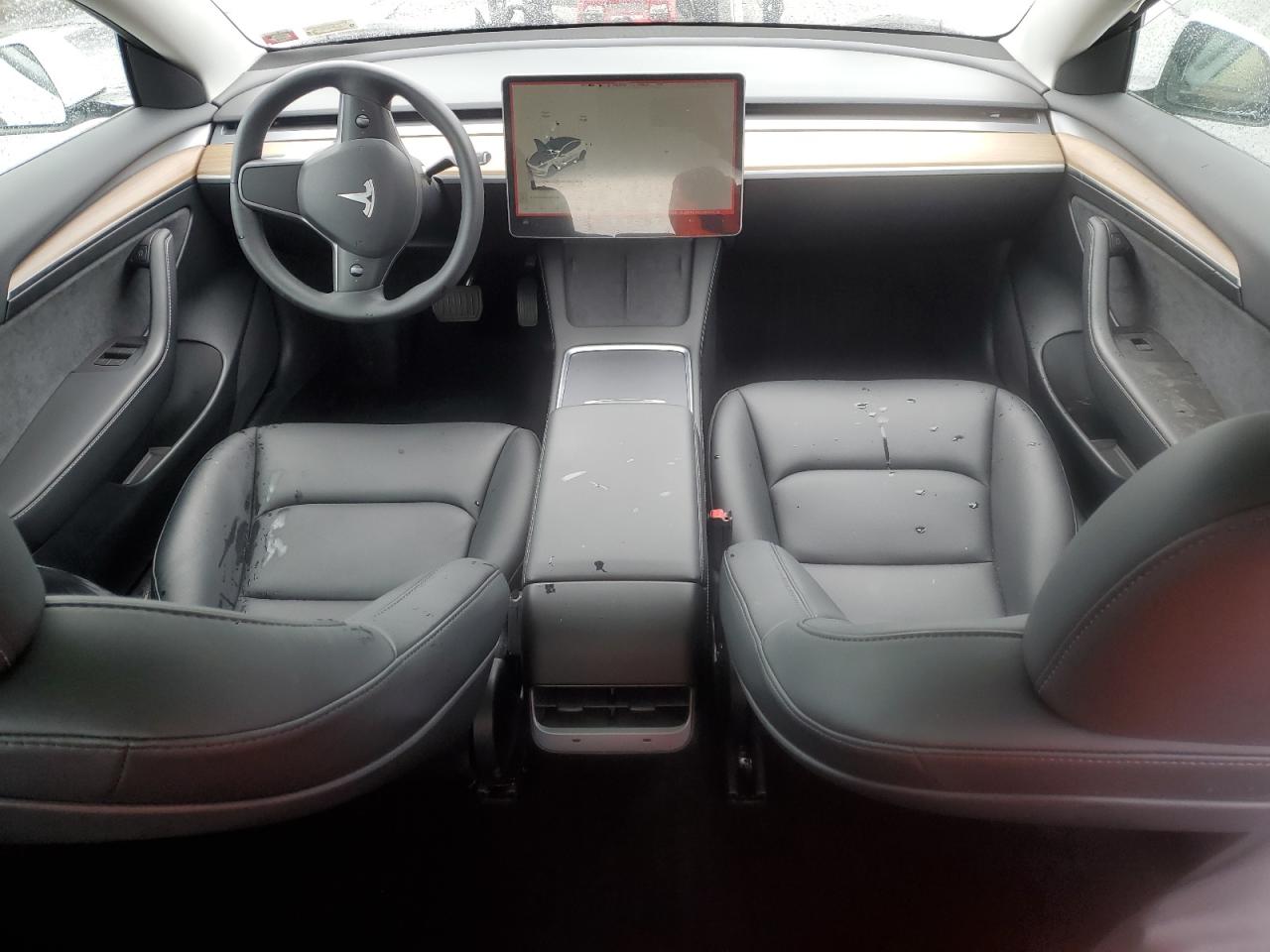 Tesla Model 3 Image 7