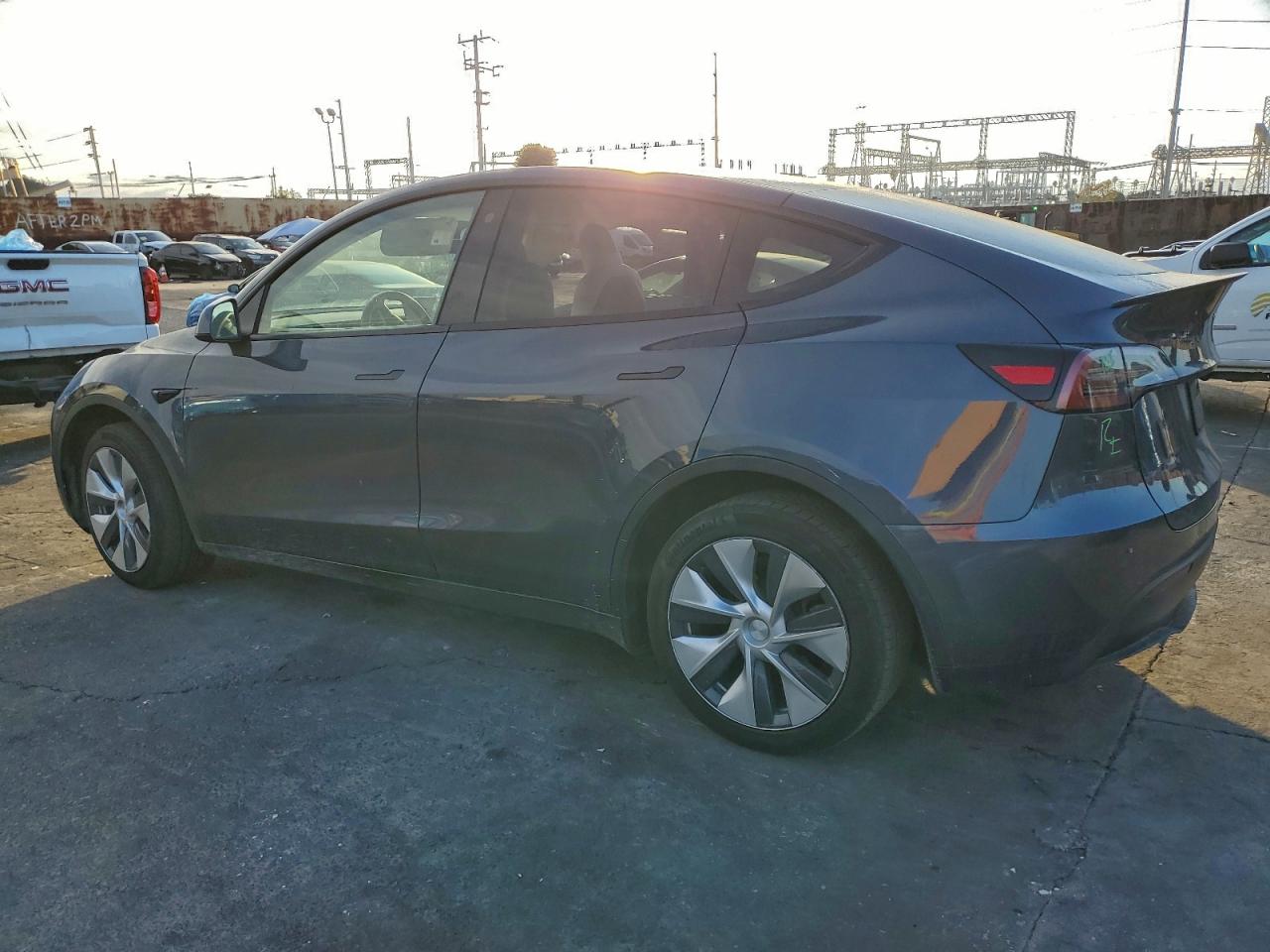 Tesla Model Y Image 2