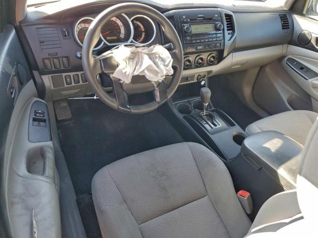 Toyota Tacoma Access Cab Image 8