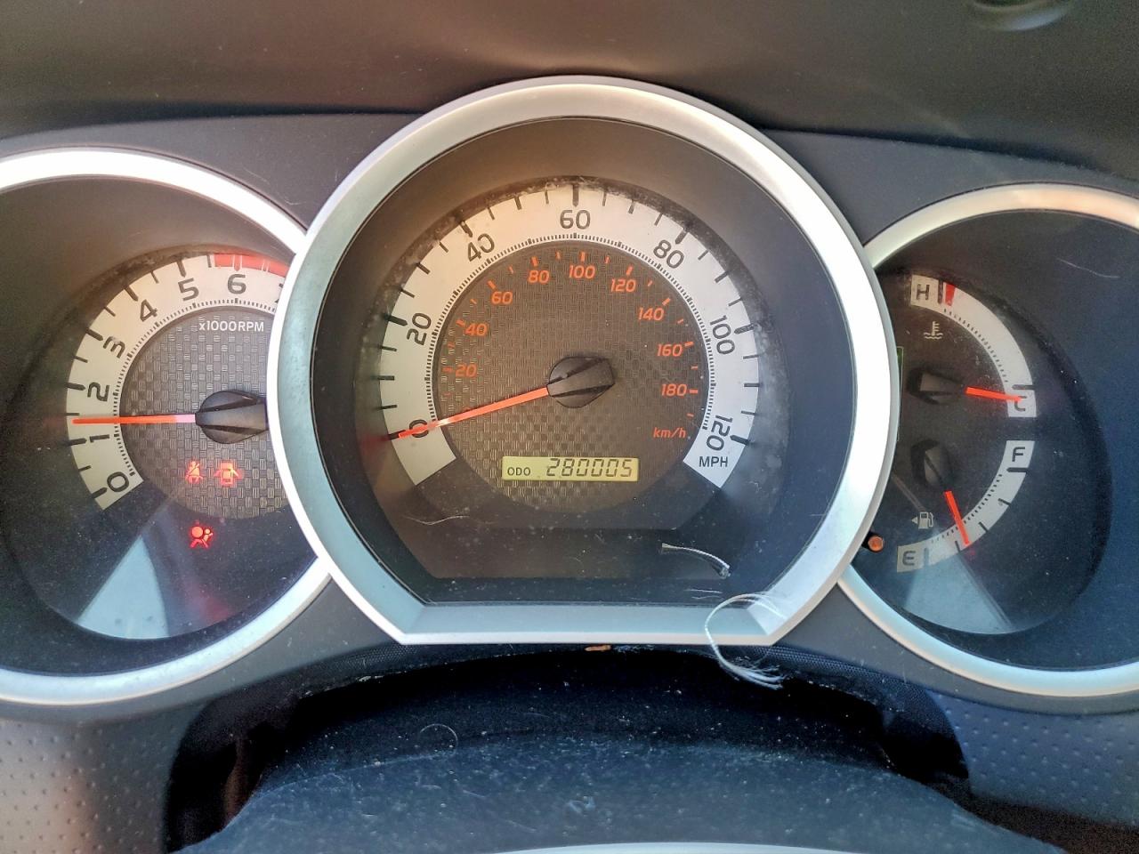 Toyota Tacoma Access Cab Image 5