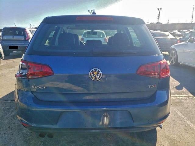 Volkswagen Golf Image 3