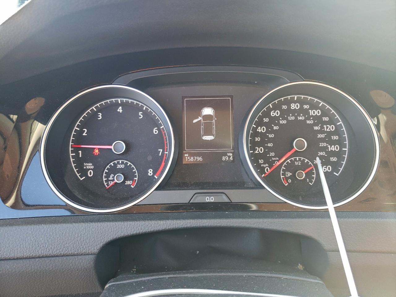 Volkswagen Golf Image 5