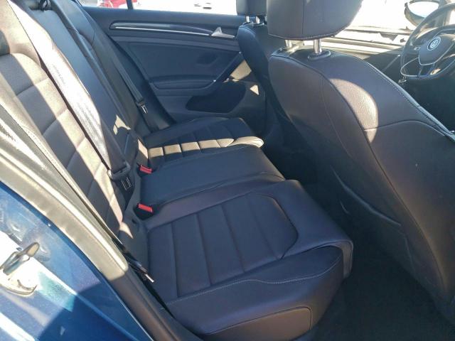 Volkswagen Golf Image 10