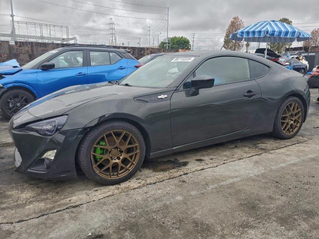  Salvage Toyota Scion