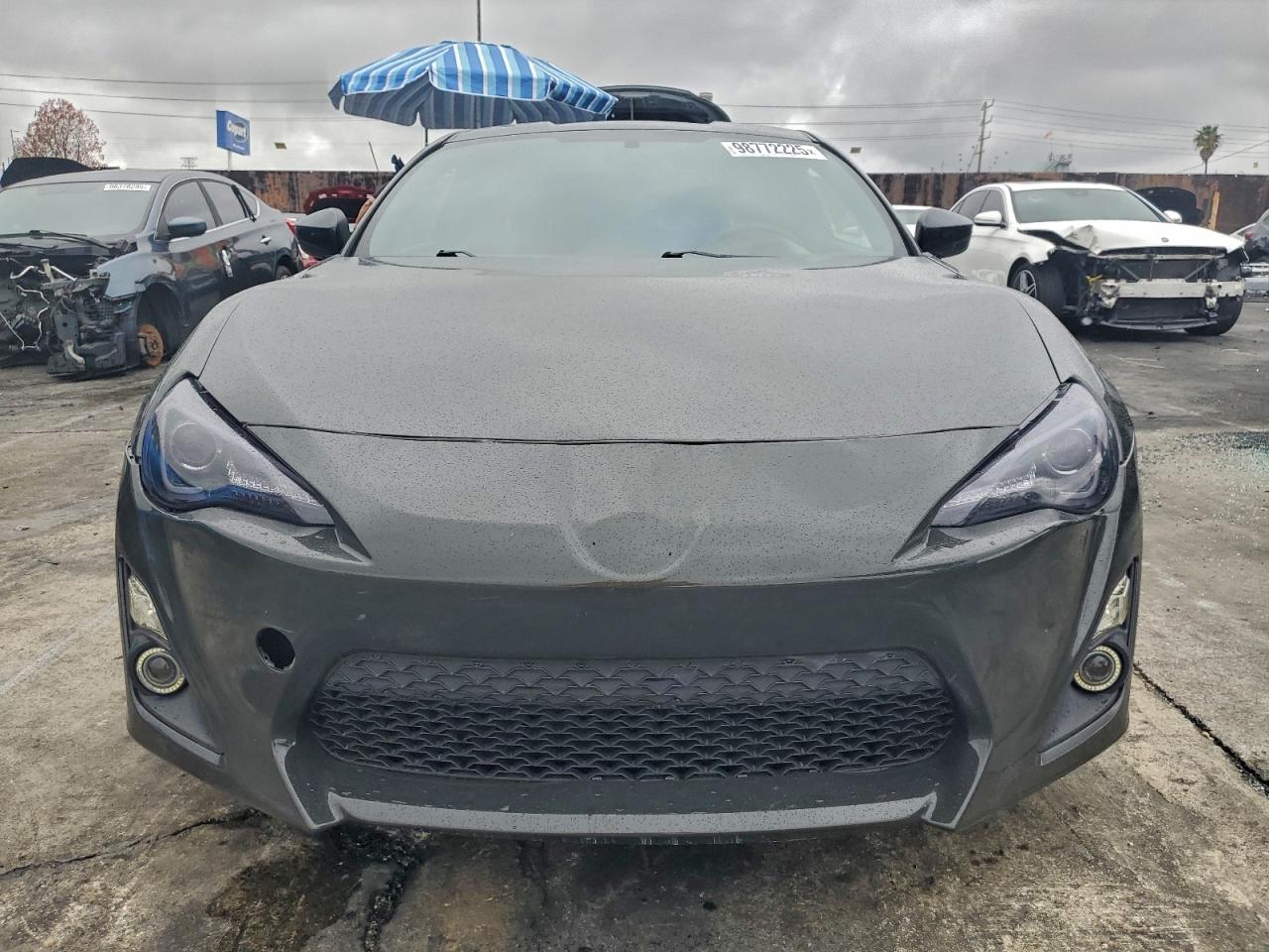 Toyota Scion Image 10