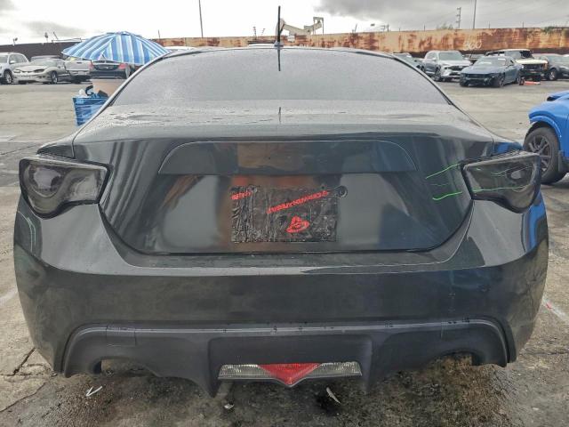 Toyota Scion Image 9