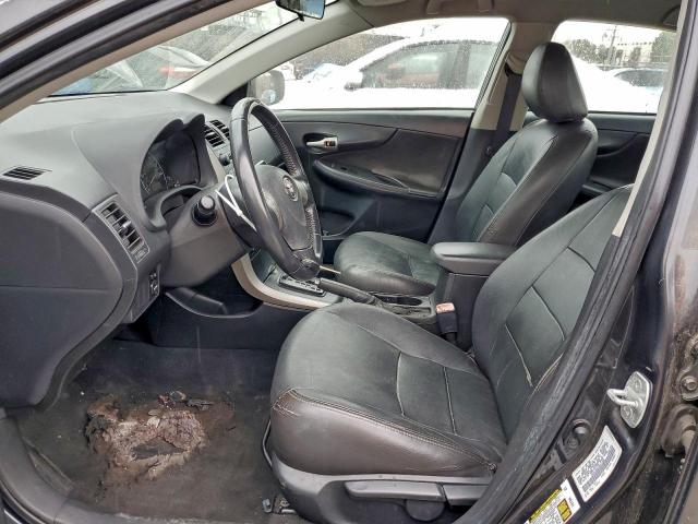 Toyota Corolla Base Image 5