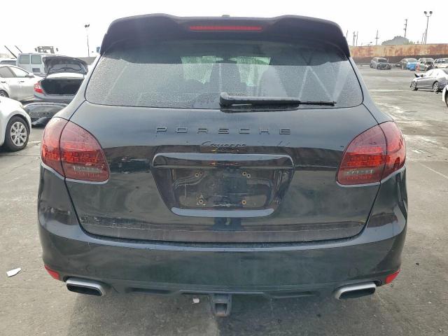 Porsche Cayenne Image 4