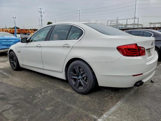 BMW 5 Series I Image 3