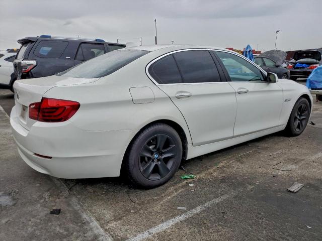 BMW 5 Series I Image 9