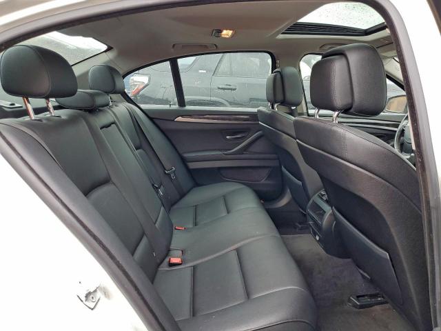 BMW 5 Series I Image 8