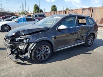  Salvage Volkswagen Golf