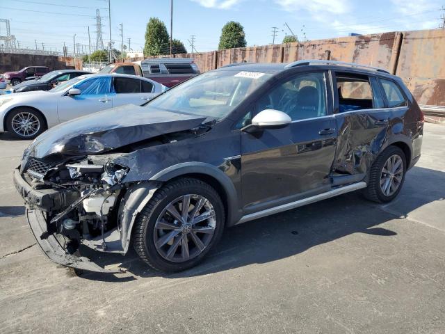  Salvage Volkswagen Golf