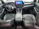 Toyota Highlander Hybrid Xle Image 8