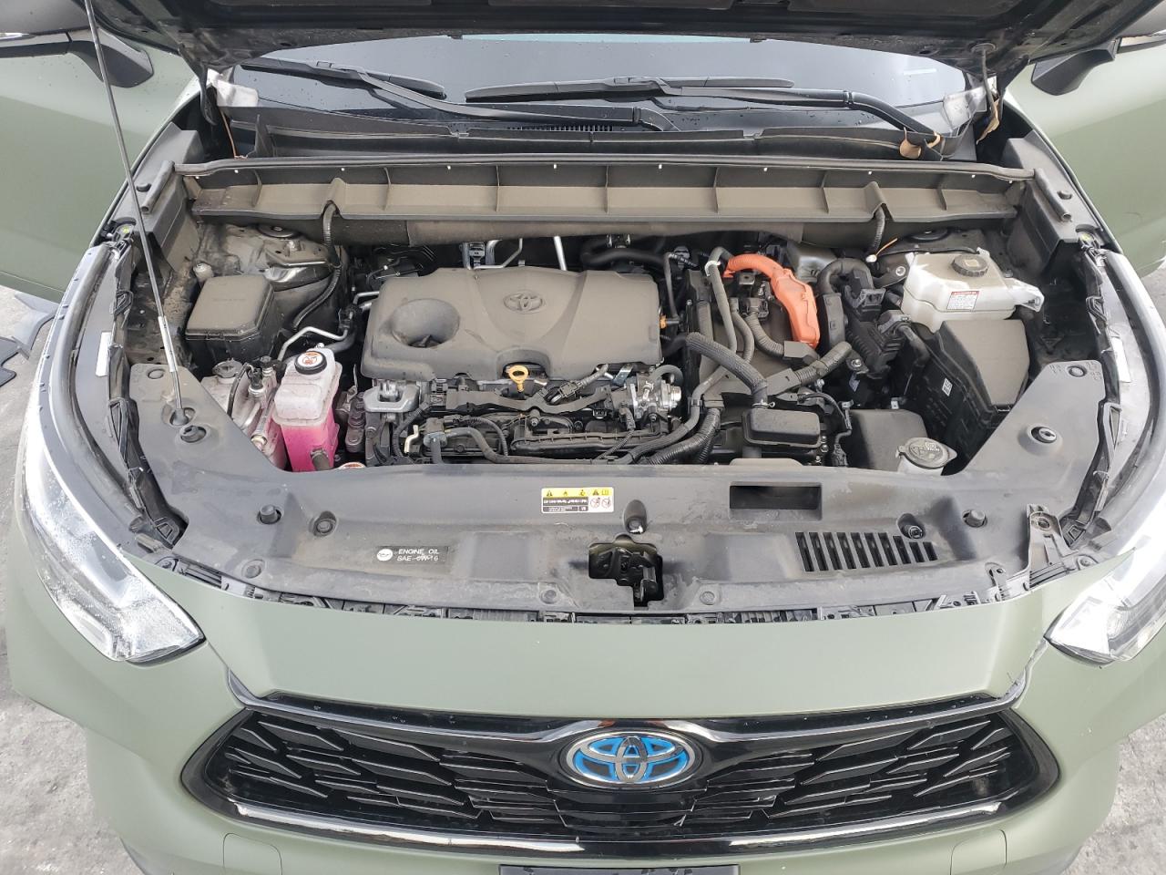 Toyota Highlander Hybrid Xle Image 6