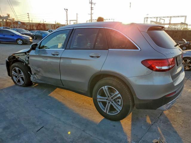 Mercedes-Benz GLC 300 Image 4