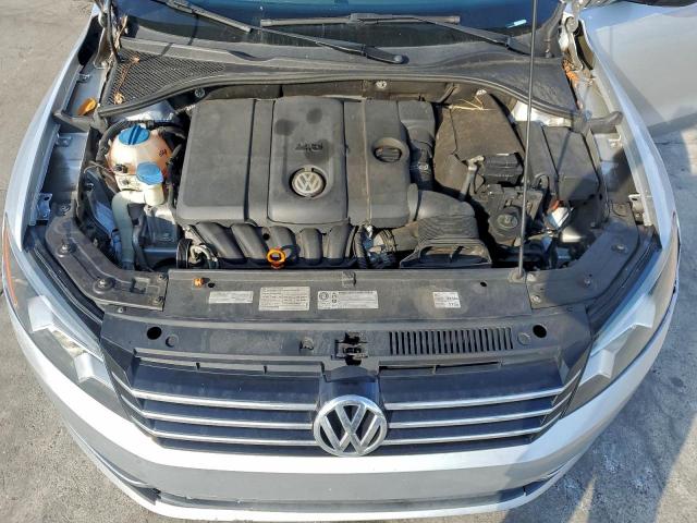 Volkswagen Passat Se Image 12