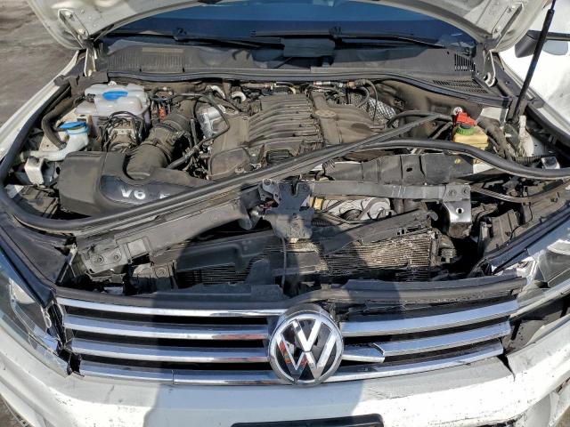 Volkswagen Touareg Sport Image 8