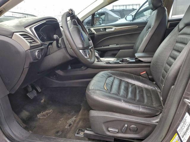 Ford Fusion Se Phev Image 11