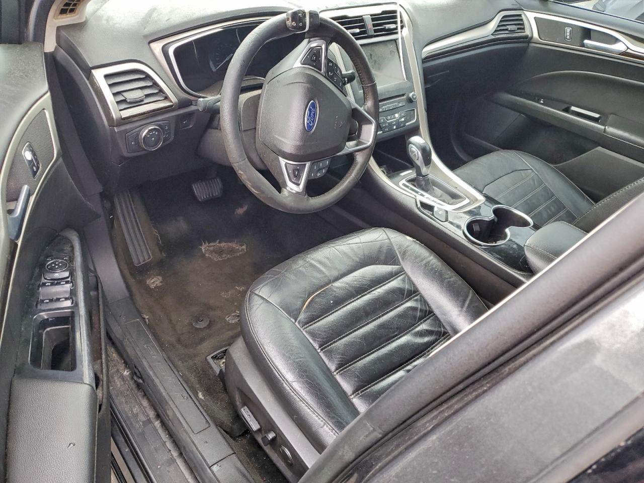 Ford Fusion Se Phev Image 5