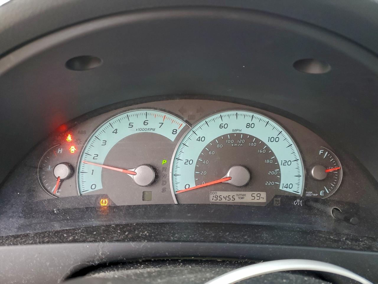 Toyota Camry Base Image 6